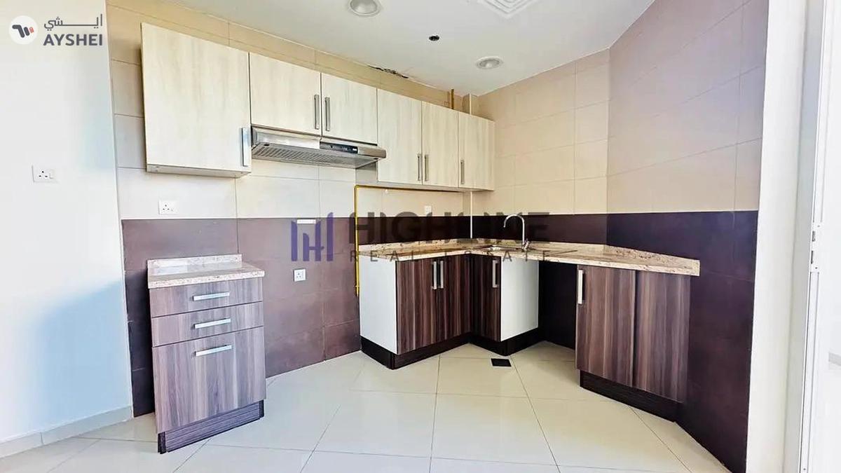 Bright & Spacious | 1Bed + Store | Open Kitchen-1-landscape