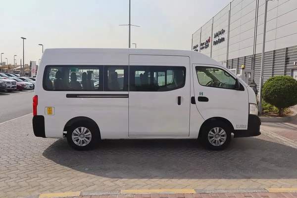 Nissan Urvan High Roof Passenger 2021 Model – GCC Spec