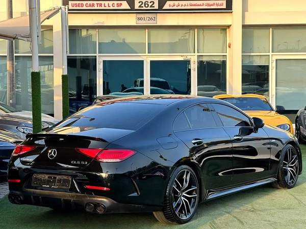 MERCEDES BENZ CLS53 AMG GCC FULL OPTION FULL SERVICE HISTORY PERFECT CONDITION