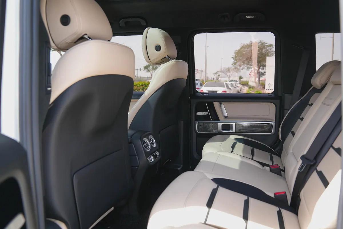 MERCEDES G63 AMG 2021!! KOREAN SPECS!! NO ACCIDENT!! IMMACULATE CONDITION-11-11