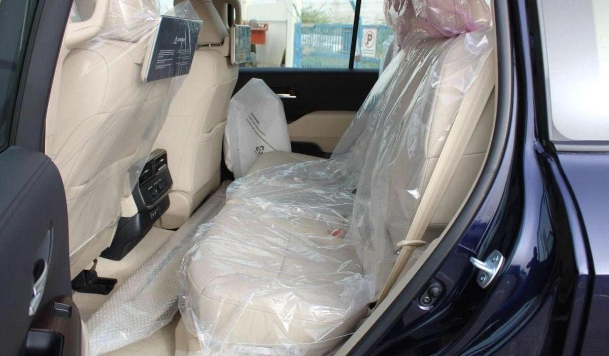 Toyota Land Cruiser LAND CRUISER GXR 3.5L V6-14-14