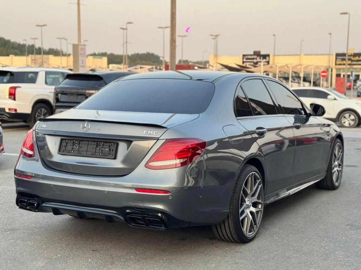 Mercedes-Benz E200 E200 2018 GCC UPDATE E63-3-3