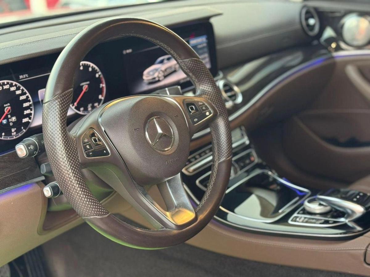 Mercedes-Benz E200 E200 2018 GCC UPDATE E63-8-8
