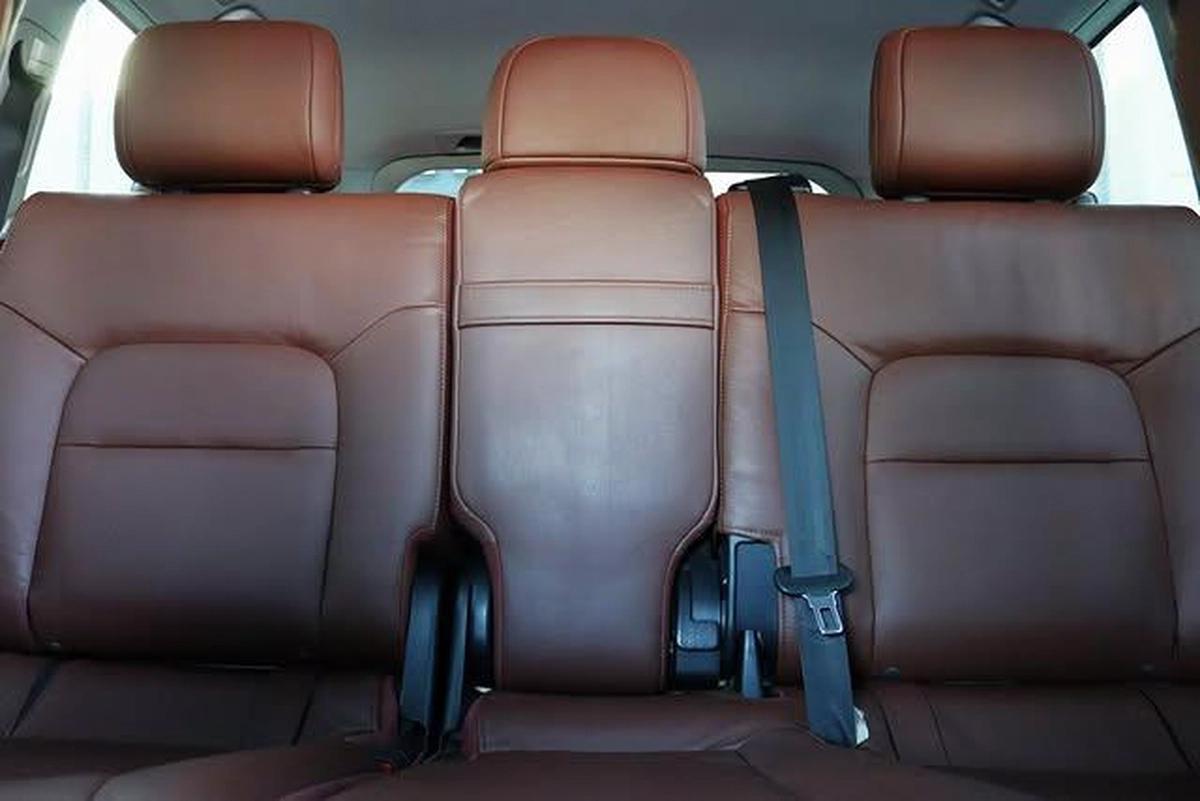 Toyota Land Cruiser 2016 VXR Full Option-3-3