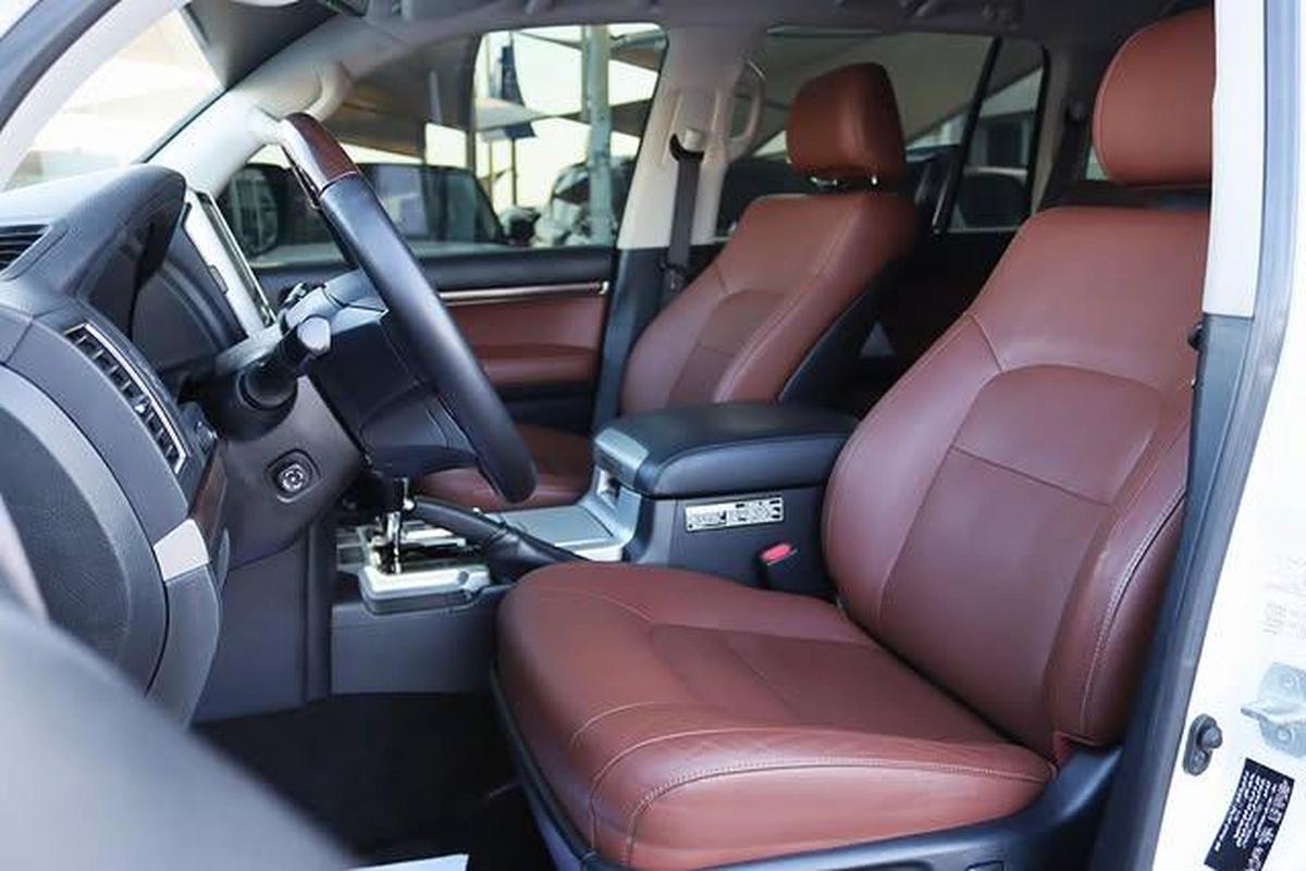 Toyota Land Cruiser 2016 VXR Full Option-6-6