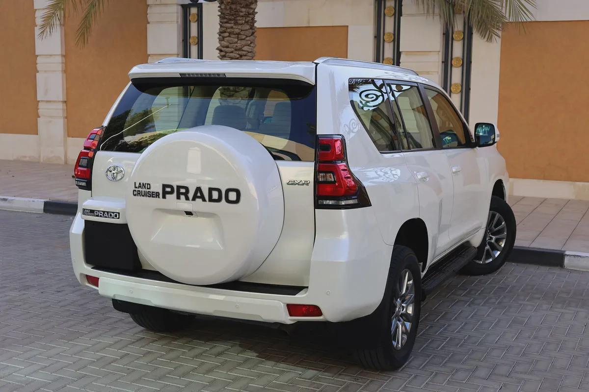 TOYOTA PRADO GXR - GCC SPECS - ORIGINAL PAINT - UNDER WARRANTY - FULL SERVICE HISTORY --5-5