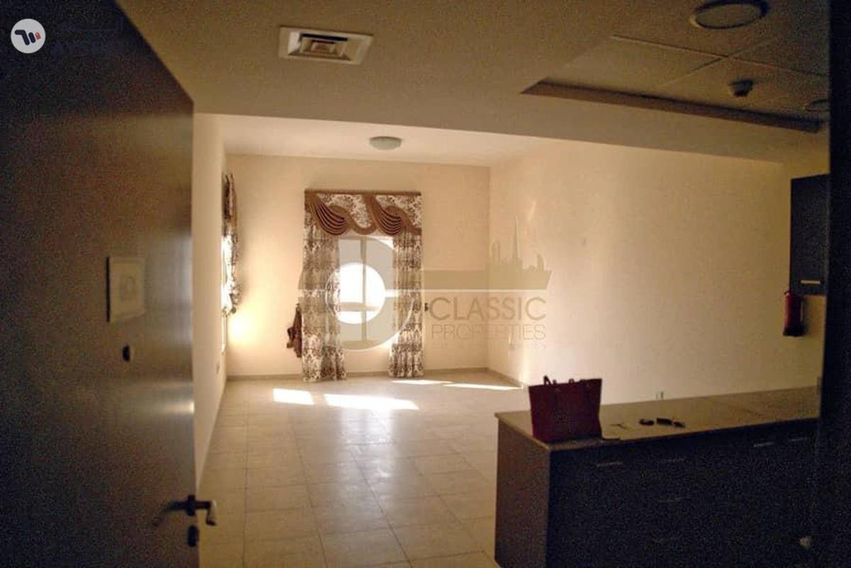 Spacious 1BR | Peaceful Community | Balcony View-1-landscape