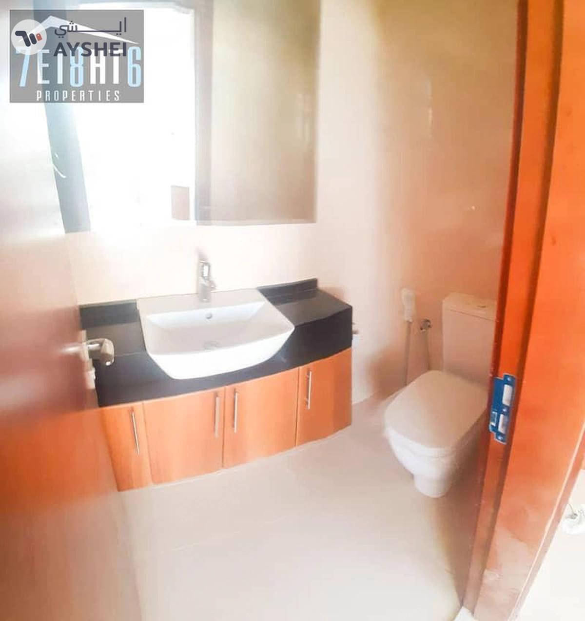 Jumeirah Village Circle (JVC), Dubai-4-4