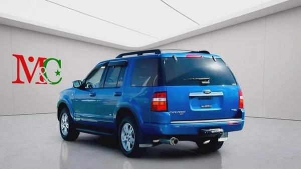 FORD EXPLORER XLT - 2010 - CLEAN CAR FRESH JAPAN IMPORT