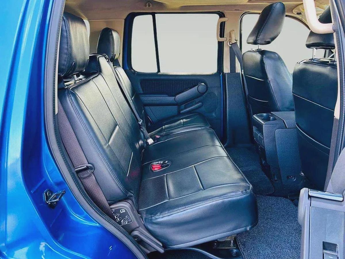 FORD EXPLORER XLT - 2010 - CLEAN CAR FRESH JAPAN IMPORT-12-12