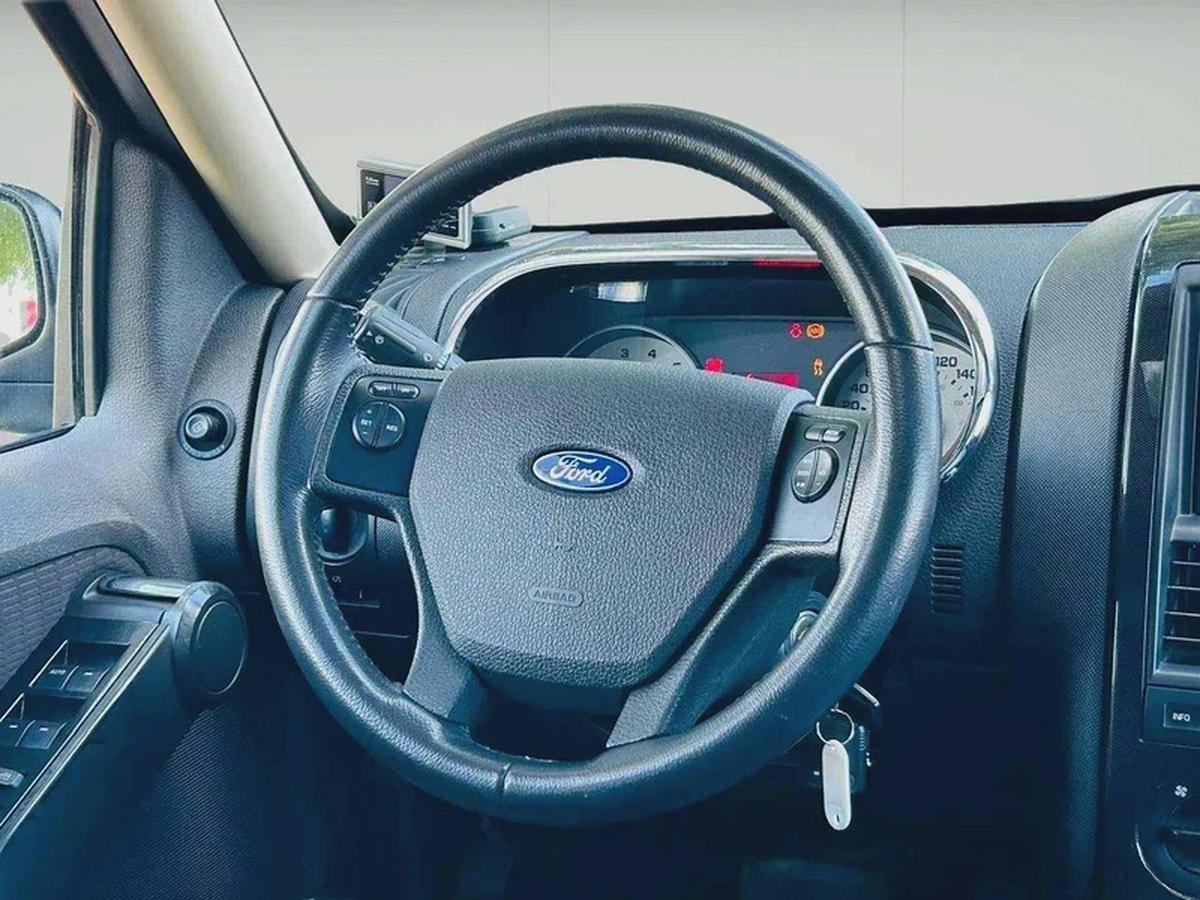 FORD EXPLORER XLT - 2010 - CLEAN CAR FRESH JAPAN IMPORT-17-17