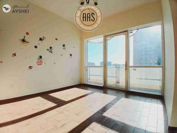 Chiller Free Luxurious 1BR !! With All Amenities Huge Size