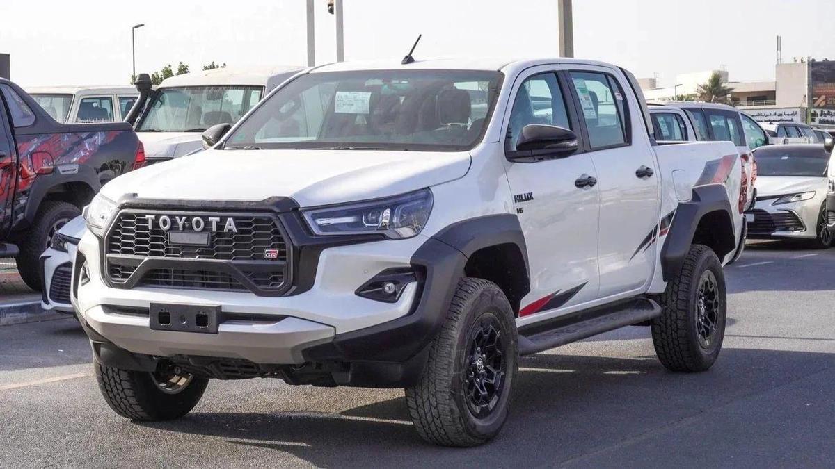 Toyota Hilux GR Sport 4.0L-0-0
