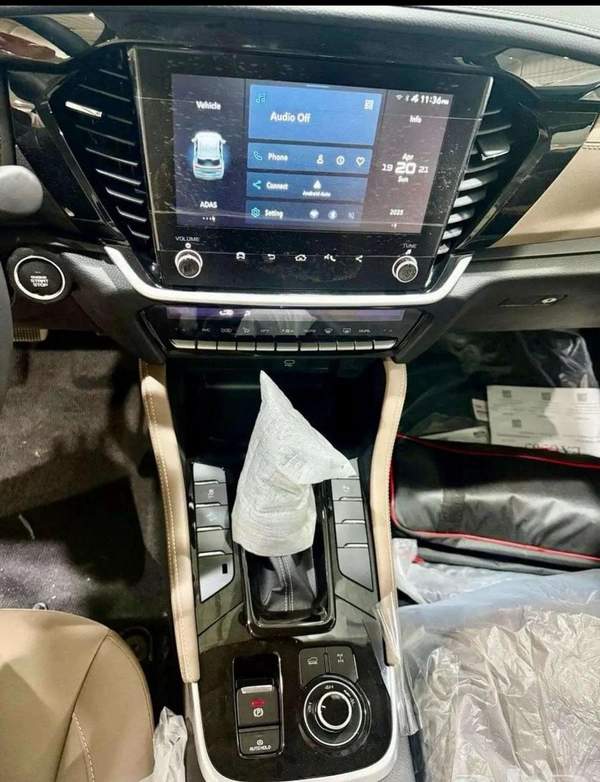 Isuzu MU X NEW ISUZU MU-X 3.0L Turbo Diesel — Full Option | Grey