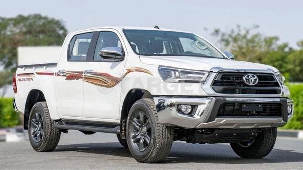 Toyota Hilux Toyota Hilux 2.7L petrol automatic MY 2026