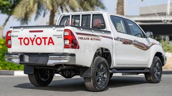 Toyota Hilux Toyota Hilux 2.7L petrol automatic MY 2026