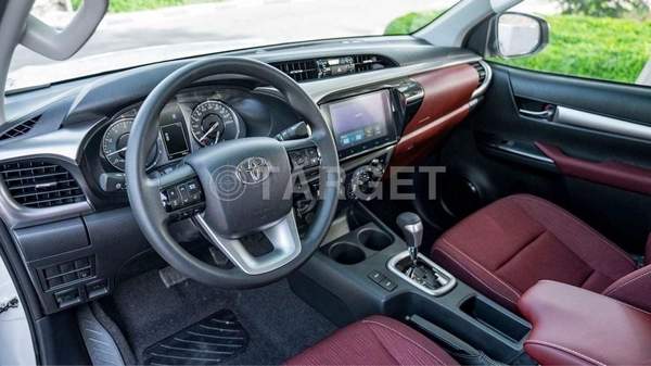 Toyota Hilux Toyota Hilux 2.7L petrol automatic MY 2026