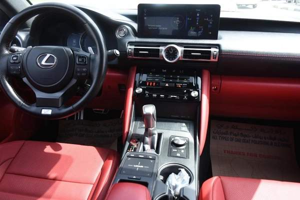 IS300 F AWD 2022 | WHITE ( REF-ACD)