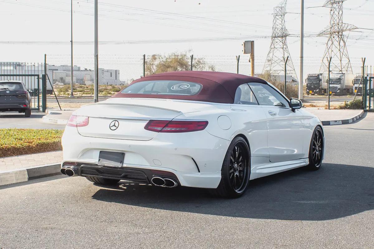 2017 - BENZ S550 CONVERTIBLE –IMMCAULATE CONDITION - | Only 35,000 KM | Full Option-8-8