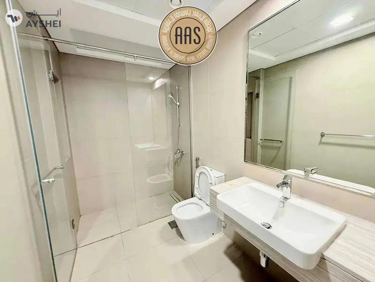 HUGE 3BHK+STORAGE | GYM & POOL | FREE PARKING-11-11