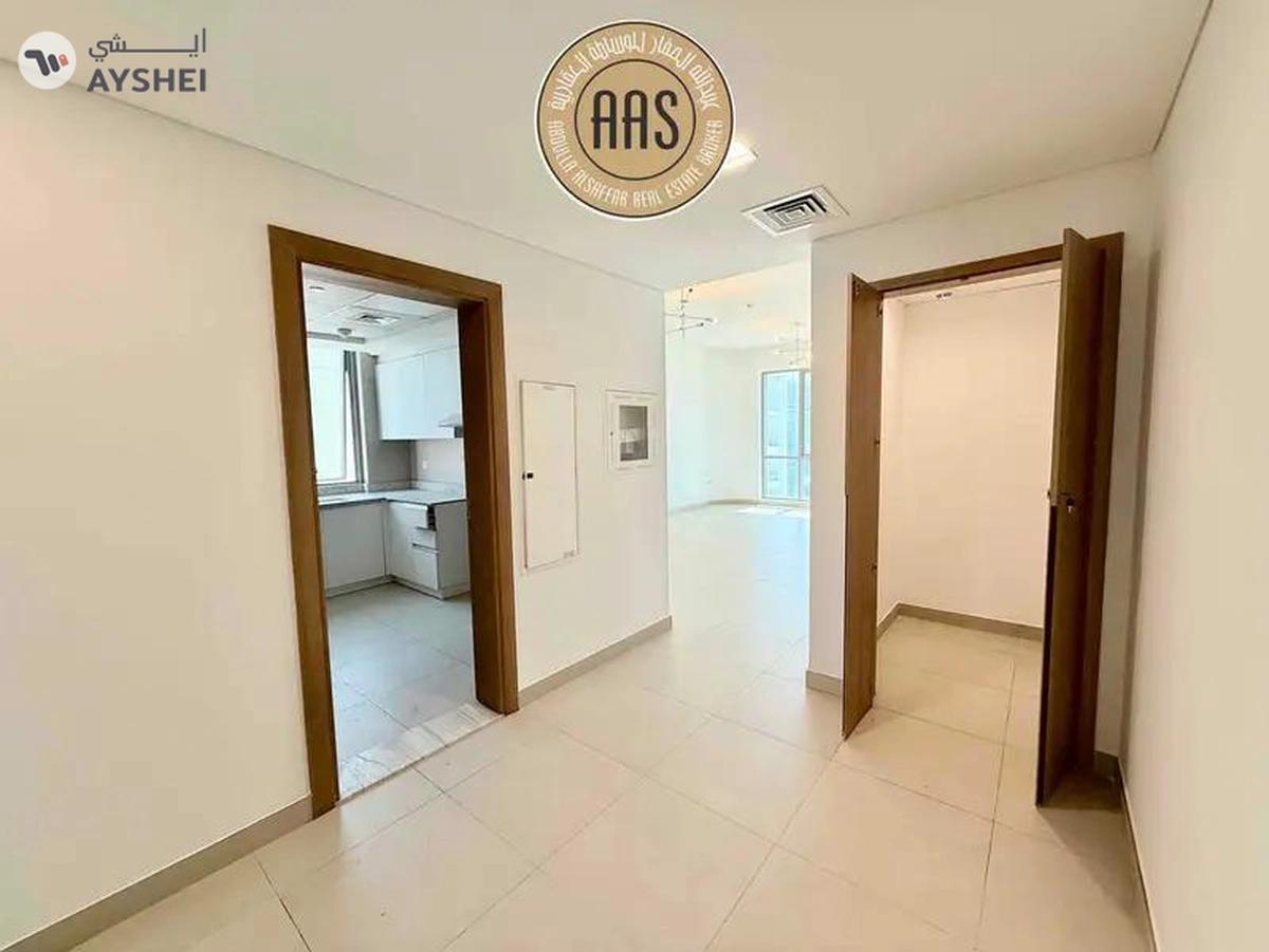 HUGE 3BHK+STORAGE | GYM & POOL | FREE PARKING-2-2