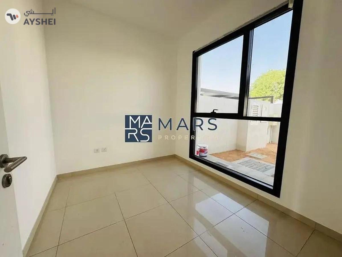 Luxury| Spacious| 4 Bedroom Townhouse| With Maid Room| Best Price| End Unit-21-21