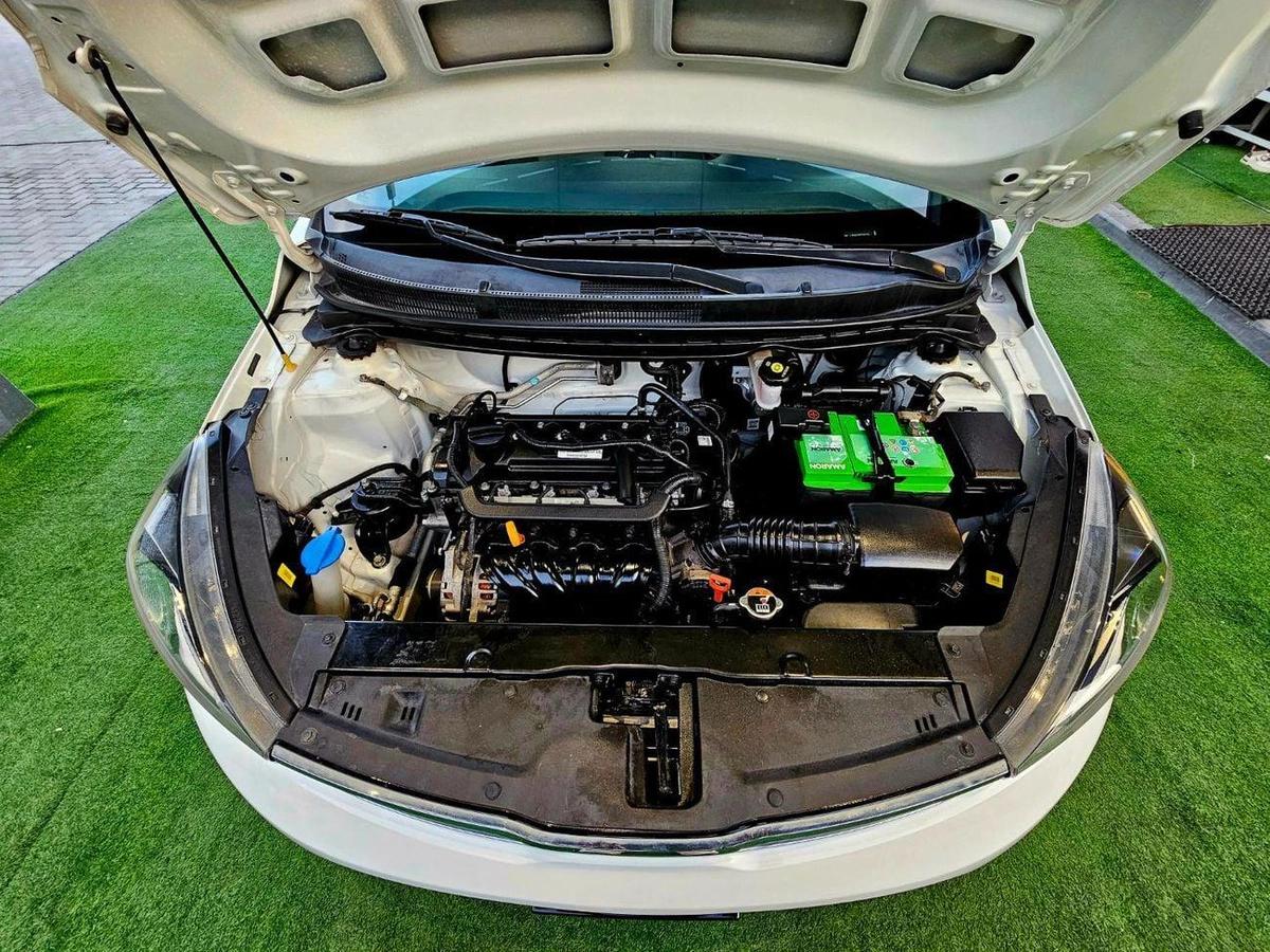 Kia Pegas EX GCC/ LOW MILEAGE/ LADY DRIVEN-6-6