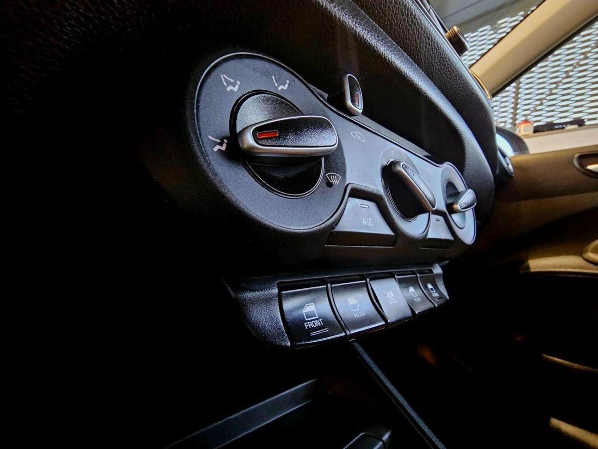 Kia Pegas EX GCC/ LOW MILEAGE/ LADY DRIVEN-14-14