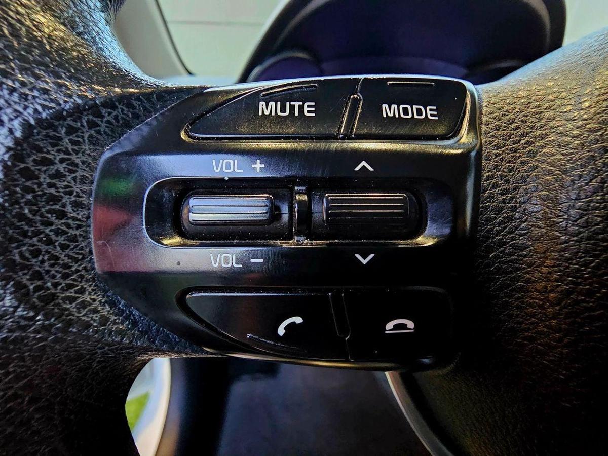 Kia Pegas EX GCC/ LOW MILEAGE/ LADY DRIVEN-17-17