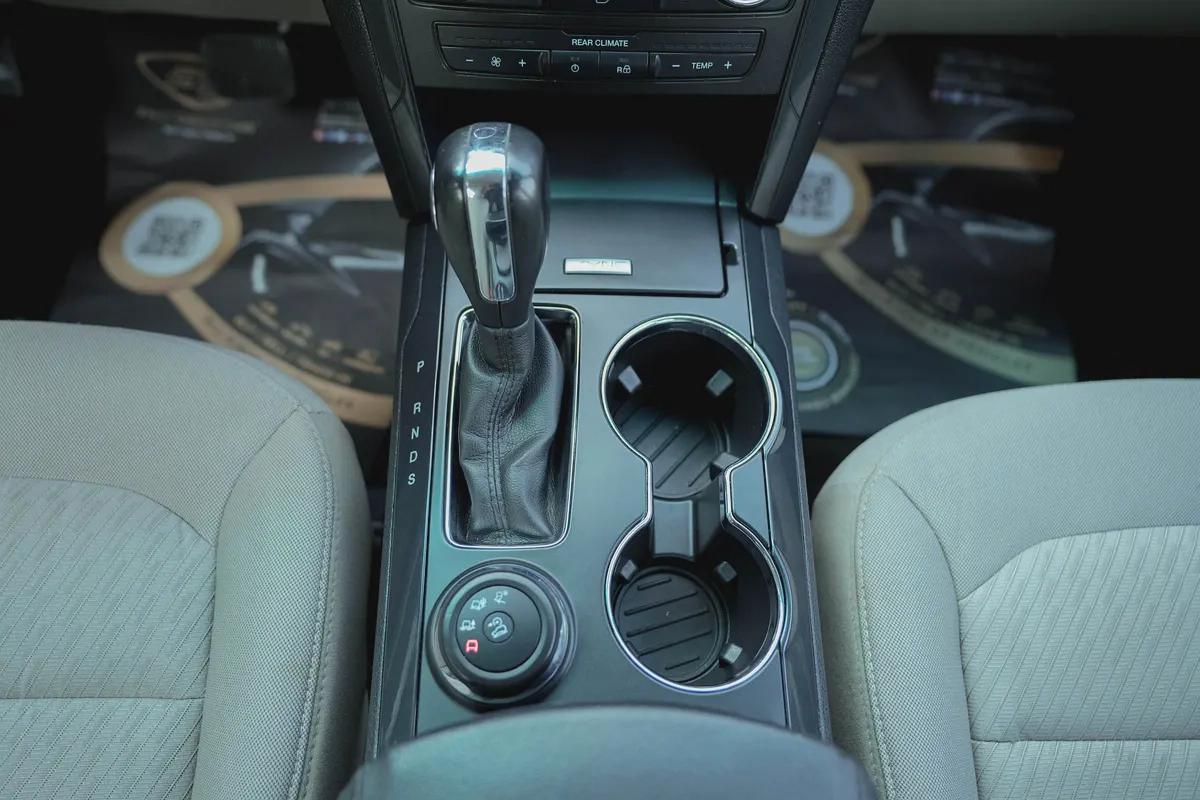 AED 1,494/month | Explorer XLT | GCC Specs | REF#F49926-17-17