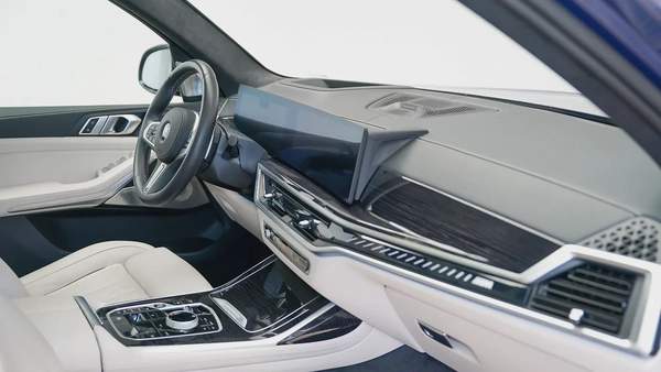 Special Offer | AED 7,353 PM | Special Colour, Full Individual Option | X7 M60i Individual