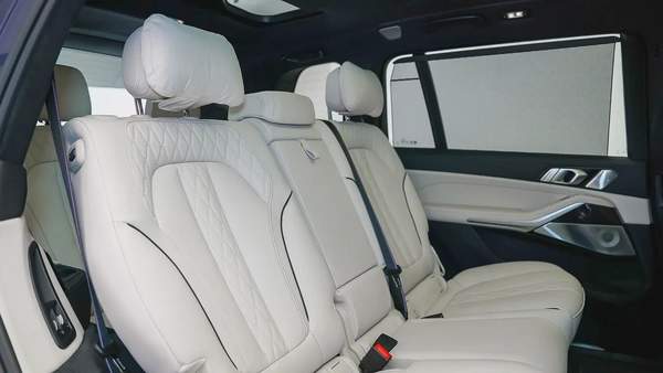 Special Offer | AED 7,353 PM | Special Colour, Full Individual Option | X7 M60i Individual