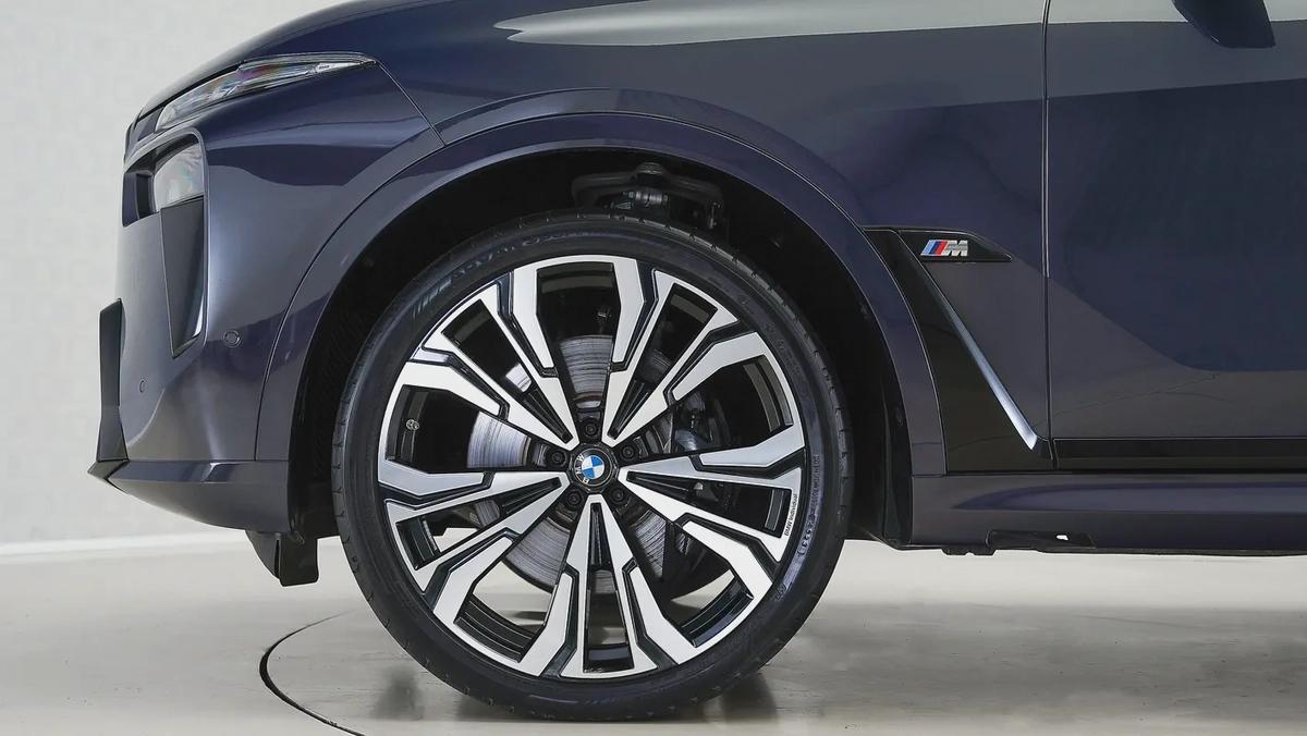 Special Offer | AED 7,353 PM | Special Colour, Full Individual Option | X7 M60i Individual-11-11