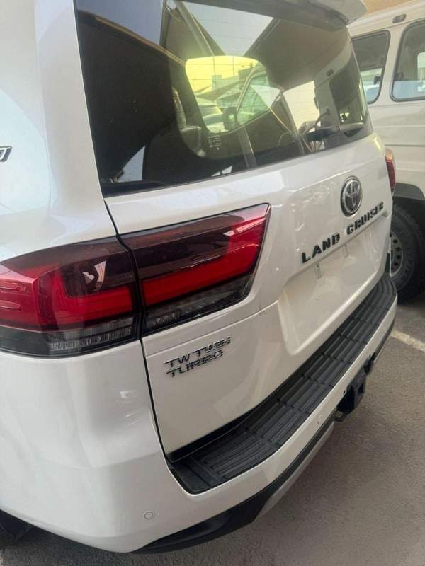 Toyota Land Cruiser GR-S Toyota Land Cruiser GR Sport 3.3 Diesel 2022