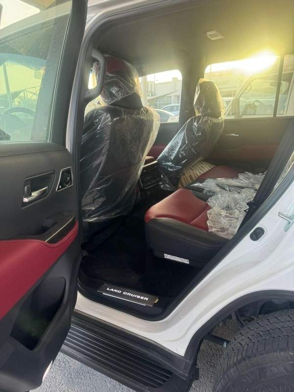 Toyota Land Cruiser GR-S Toyota Land Cruiser GR Sport 3.3 Diesel 2022
