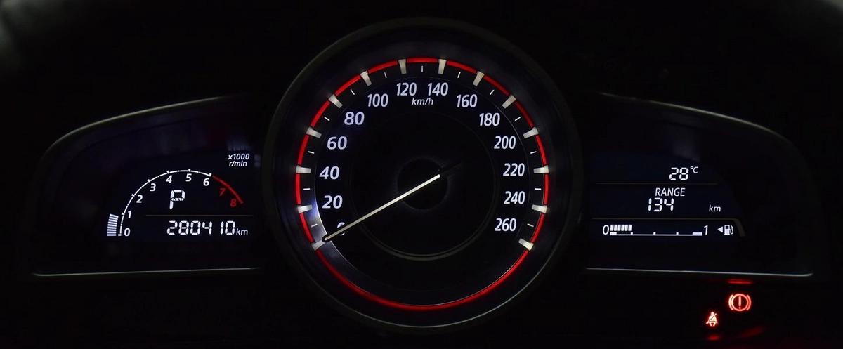 Mazda 3 ( 2015 Model ) in Red Color GCC Specs-3-3