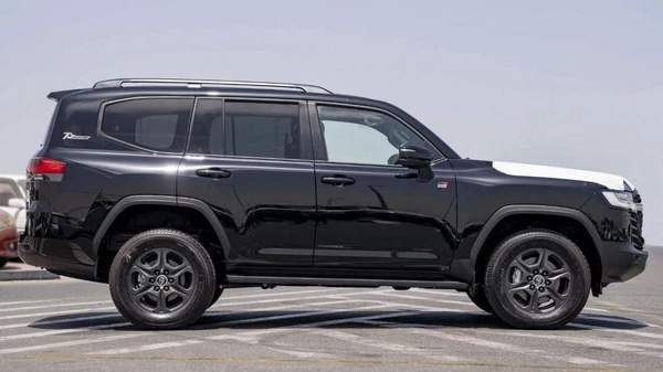Toyota Land Cruiser GR-S TOYOTA LAND CRUISER LC300 GR SPORT 3.3 DIESEL 2023