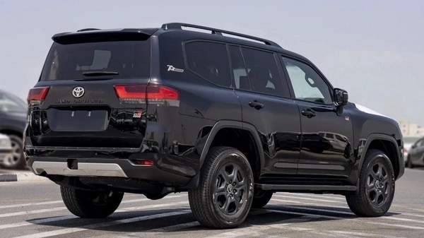 Toyota Land Cruiser GR-S TOYOTA LAND CRUISER LC300 GR SPORT 3.3 DIESEL 2023