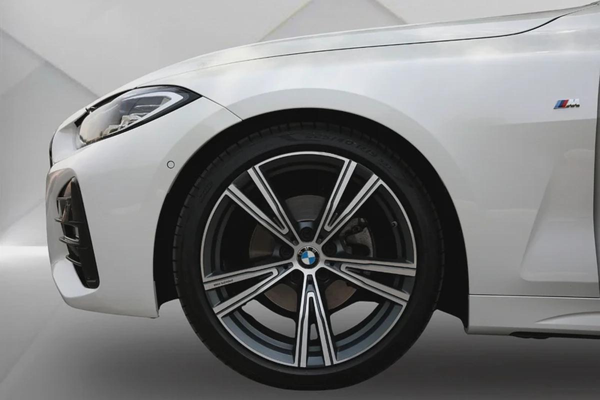 BMW 420I CONVERTIBLE 2022 - GCC - FULLY LOADED- ORIGINAL PAINT-7-7