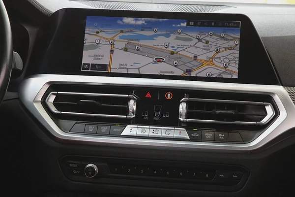 BMW 420I CONVERTIBLE 2022 - GCC - FULLY LOADED- ORIGINAL PAINT