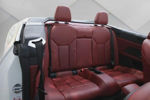 BMW 420I CONVERTIBLE 2022 - GCC - FULLY LOADED- ORIGINAL PAINT