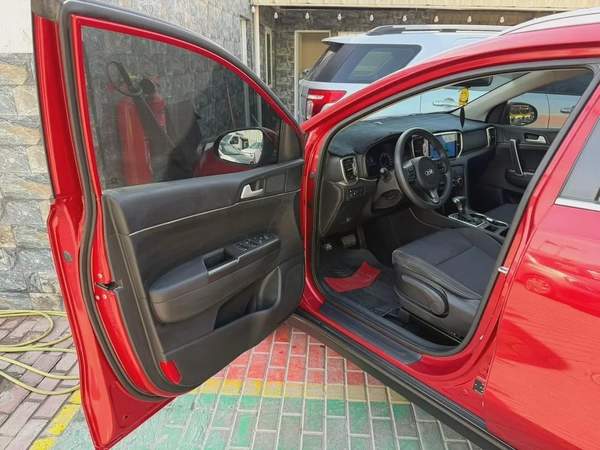 Kia Sportage 2018 GCC Specs - Well Maintained km is not original
