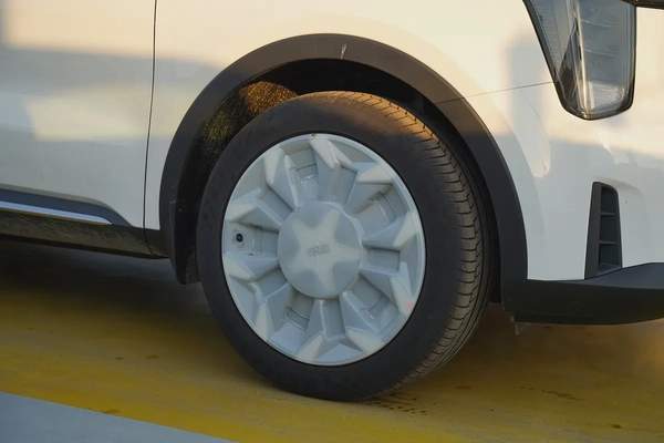 KIA SORENTO 3.5L V6 FWD PETROL MODEL 2026