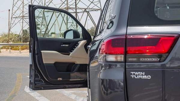 Toyota Land Cruiser (LHD) Toyota Land Cruiser GXR 3.5P AT MY2025 – Grey