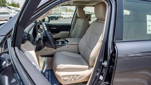 Toyota Land Cruiser (LHD) Toyota Land Cruiser GXR 3.5P AT MY2025 – Grey