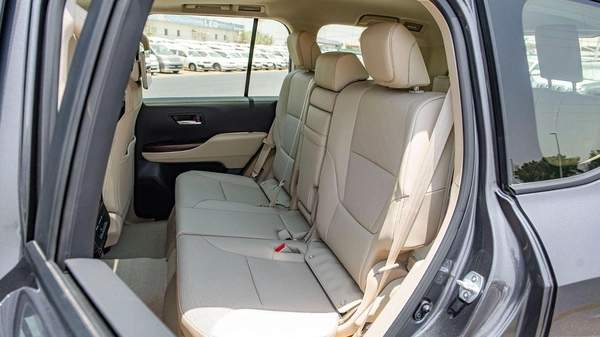 Toyota Land Cruiser (LHD) Toyota Land Cruiser GXR 3.5P AT MY2025 – Grey