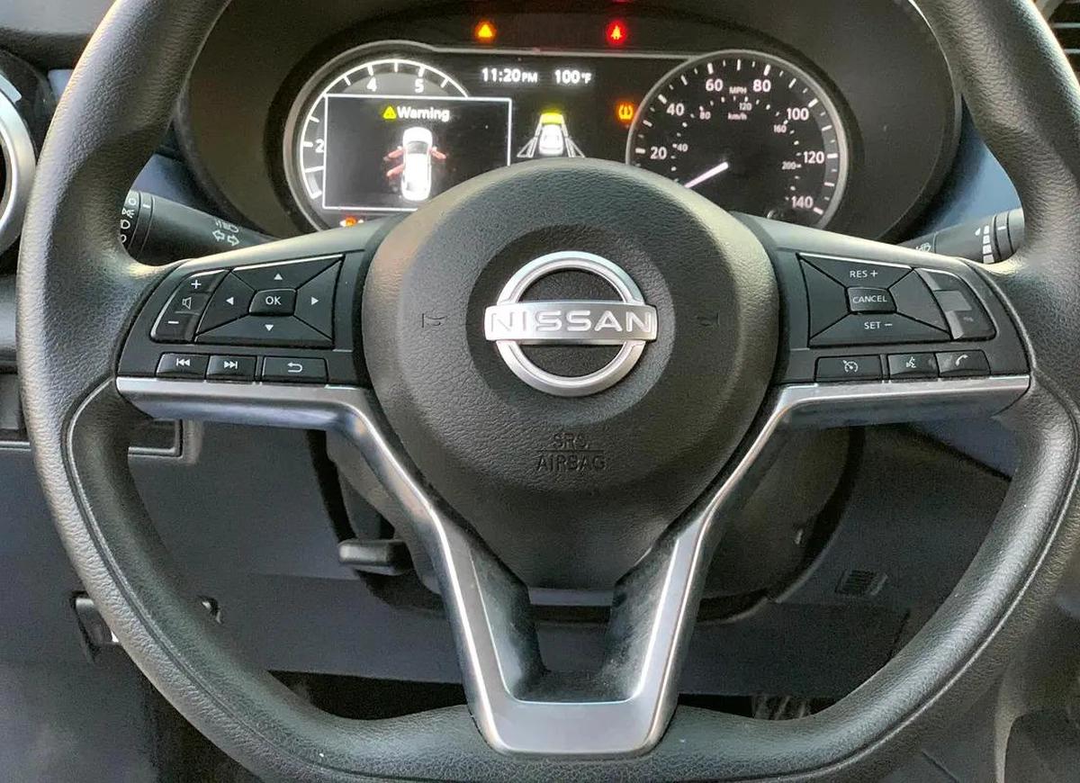 AED 800 | Model 2023 | American Specs | 4cyl-10-10