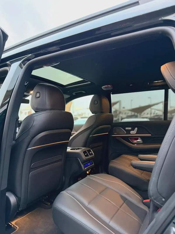 GLS580 .. V8 kit body AMG