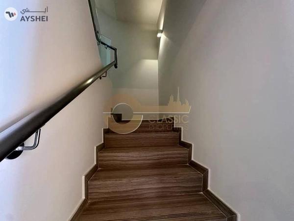 Furnished 3 Bed Townhouse with Balcony| Vacant