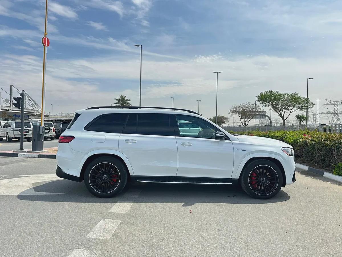 Mercedes Benz GLS63 2024-2-2
